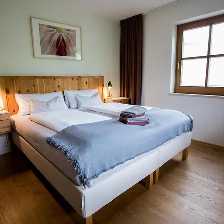 Schneckenhaus Dachstein West * Russbach am Pass Gschütt